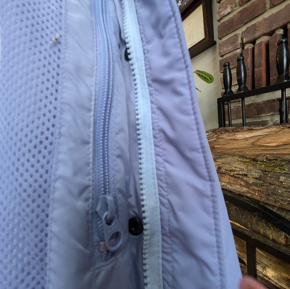 Columbia Women's Jacket - size small - Picture 5 of 10